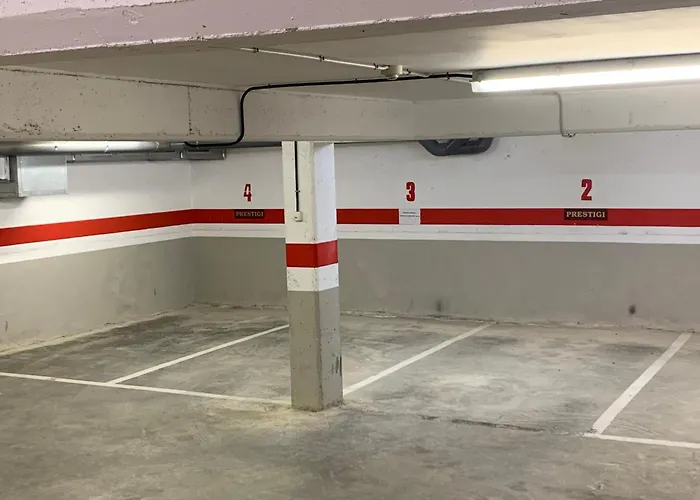Apartamentos Estartit Park